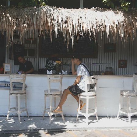 KoolKost near Sunset Road Seminyak - Minimum Stay 30 Nights Bagian luar foto
